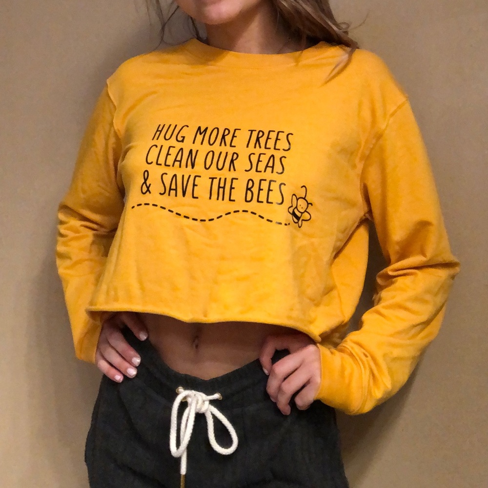 crop tshirt